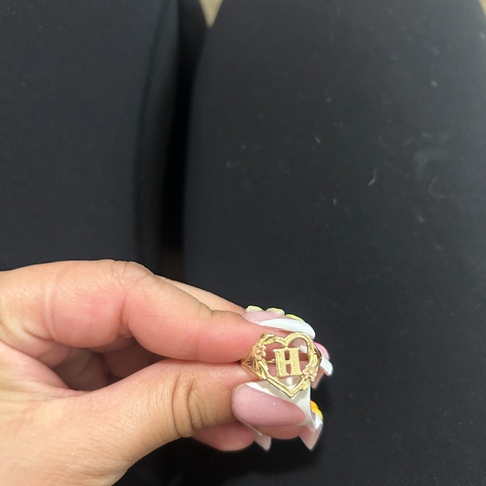 Gold H Initial Ring - image 2